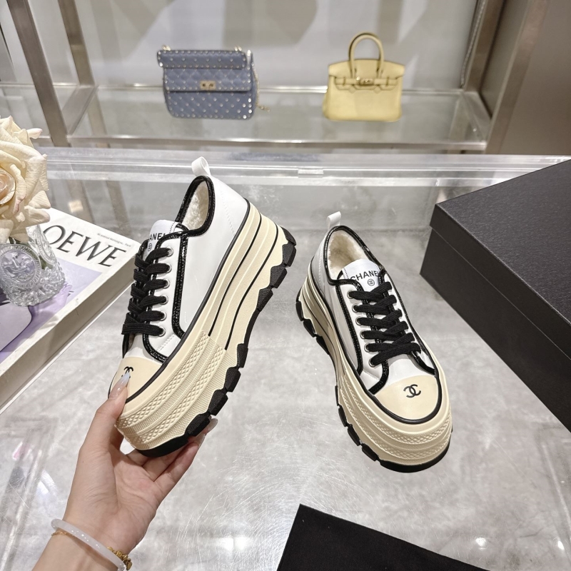 Ch**el sport shoes